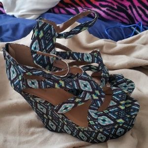 Size 11 Shii Platform wedges